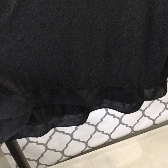 Jones NY Stunning Black Top - Picture 3 of 4